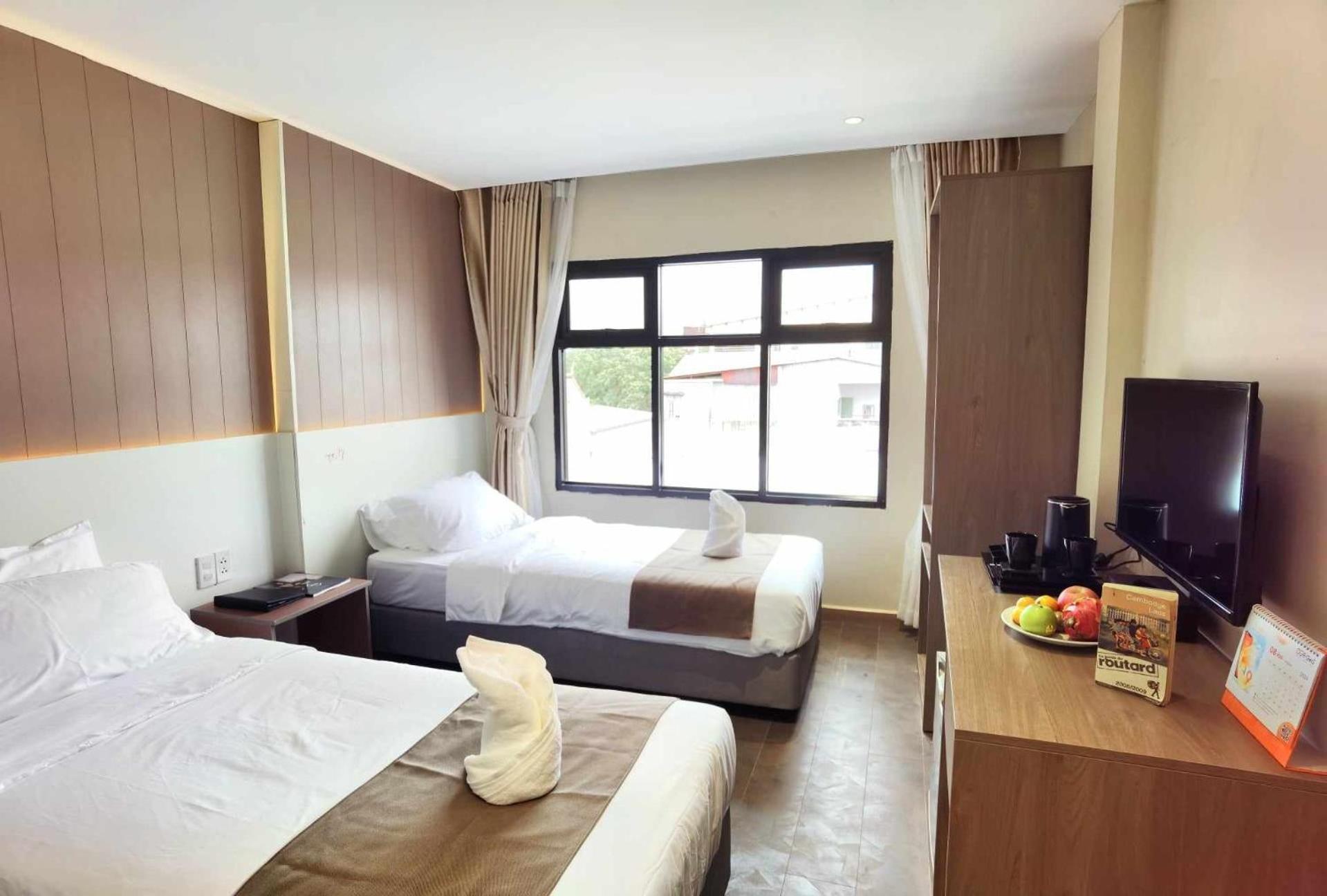 Lucie Hotel Wientian Zewnętrze zdjęcie